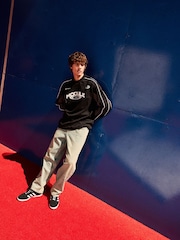 Black EDIT 100% Cotton Graphic Heavyweight Relaxed Fit Long Sleeve T-Shirt - Image 4 of 8