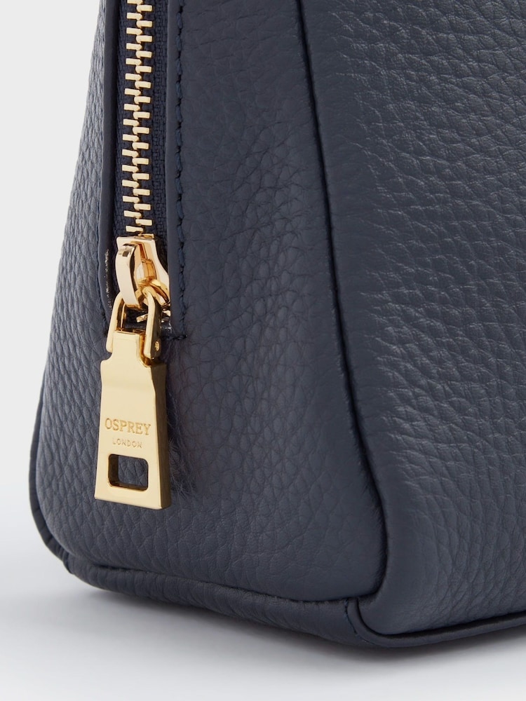 Blå - Osprey London The Adaline Leather Washbag - Bild 4 av 4