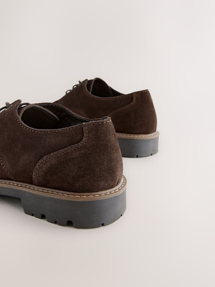 Brown Cleated Apron Shoes - Image 5 of 5
