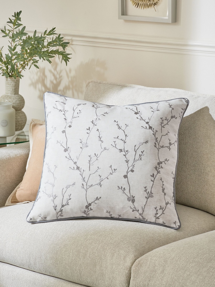 Willow Print Cushion - Изображение 1 из 5 Willow Print Cushion - Изображение 1 из 5
