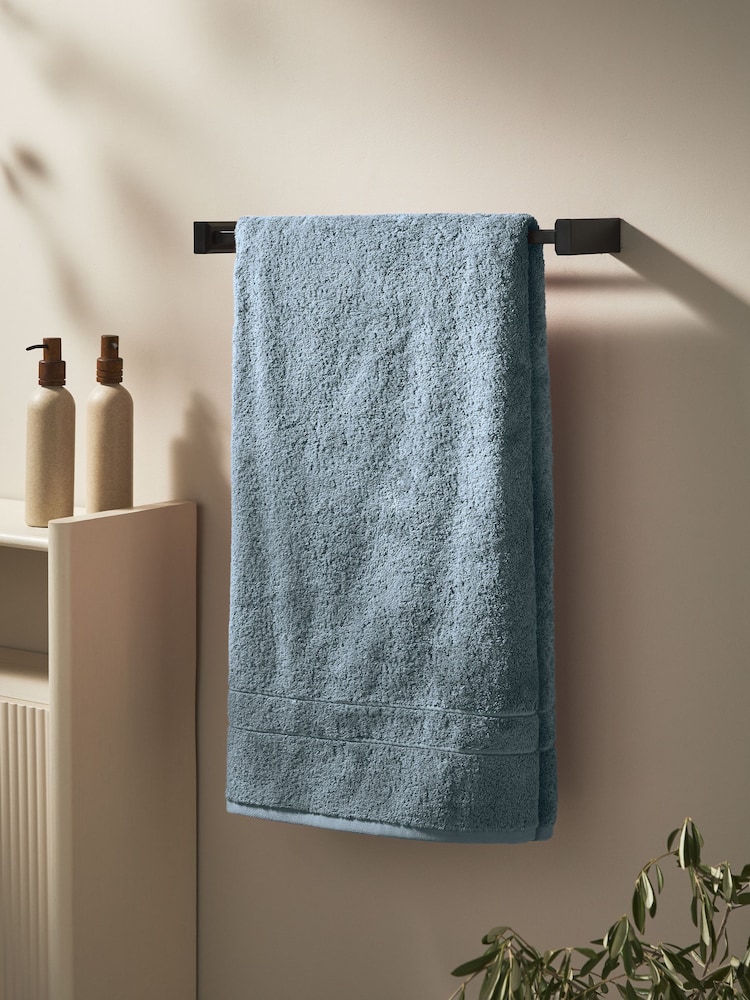 Blue Egyptian Cotton Luxe Heavy Weight Towel - Image 2 of 7