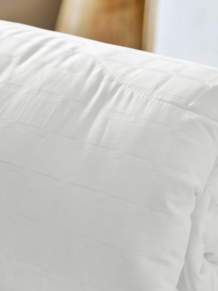 Feels Like Down 7.5 Tog Duvet - Image 2 of 2