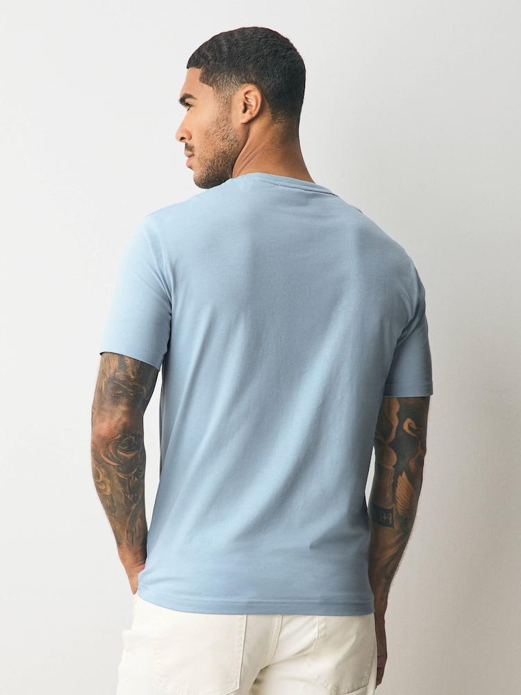 GANT Light Blue Shield Graphic Logo T-Shirt - Image 2 of 4 GANT Light Blue Shield Graphic Logo T-Shirt - Image 2 of 4