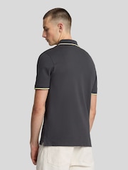 رمادي داكن - قميص بولو بحواف من Lyle & Scott - صورة 3 من 5