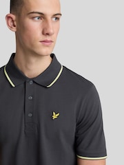 رمادي داكن - قميص بولو بحواف من Lyle & Scott - صورة 4 من 5