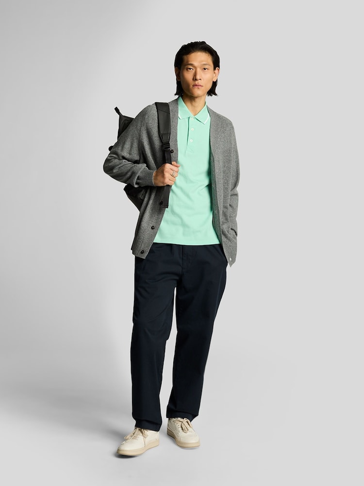 قميص بولو بحواف من Lyle & Scott - صورة 2 من 5 قميص بولو بحواف من Lyle & Scott - صورة 2 من 5