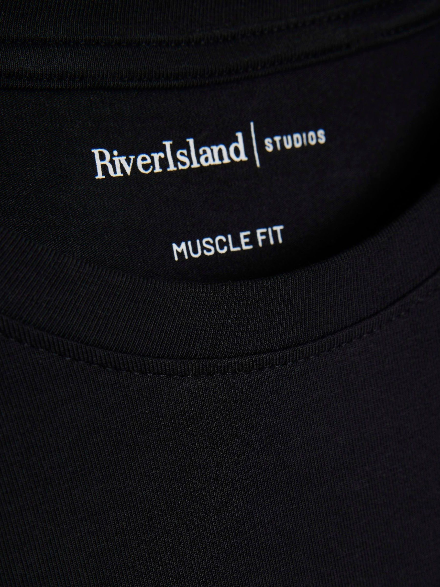 Buy River Island Black Muscle Fit Essential T-Shirts 3 Pack from the ...