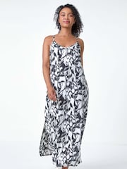 Roman Black Petite Leaf Print Sleeveless Maxi Dress - Image 2 of 5