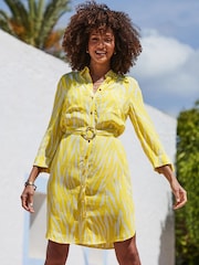 Sosandar Yellow Chic Print Belted Shirt Dress - Image 2 of 5