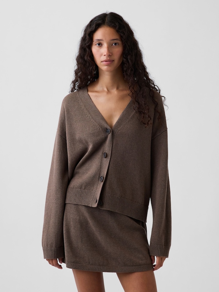 Braun - Gap Oversized-Strickjacke - Bild 1 von 4 Braun - Gap Oversized-Strickjacke - Bild 1 von 4
