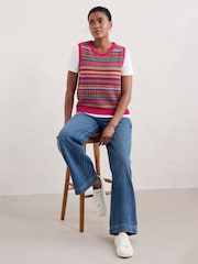 Seasalt Cornwall Pink Cove Cottage Fair Isle Knitted Vest - Image 3 of 5