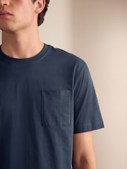 بني مائل للأحمر - Embroidered Woven 100% Cotton Short Pyjamas Set - صورة 4 من 11