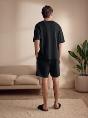 Black EDIT Short Sleeve T-Shirt And Shorts Co-Ord Set - Image 3 of 9