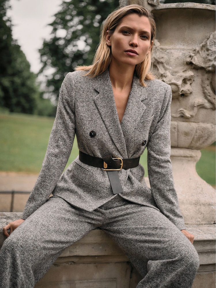 Reiss Grey Belle Wool and Cotton-Blend Tweed Suit Jacket - Image 1 of 7