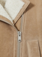 Нейтральный - Reiss Mona Shearling-Lined Leather Aviator Jacket - Image 9 of 9