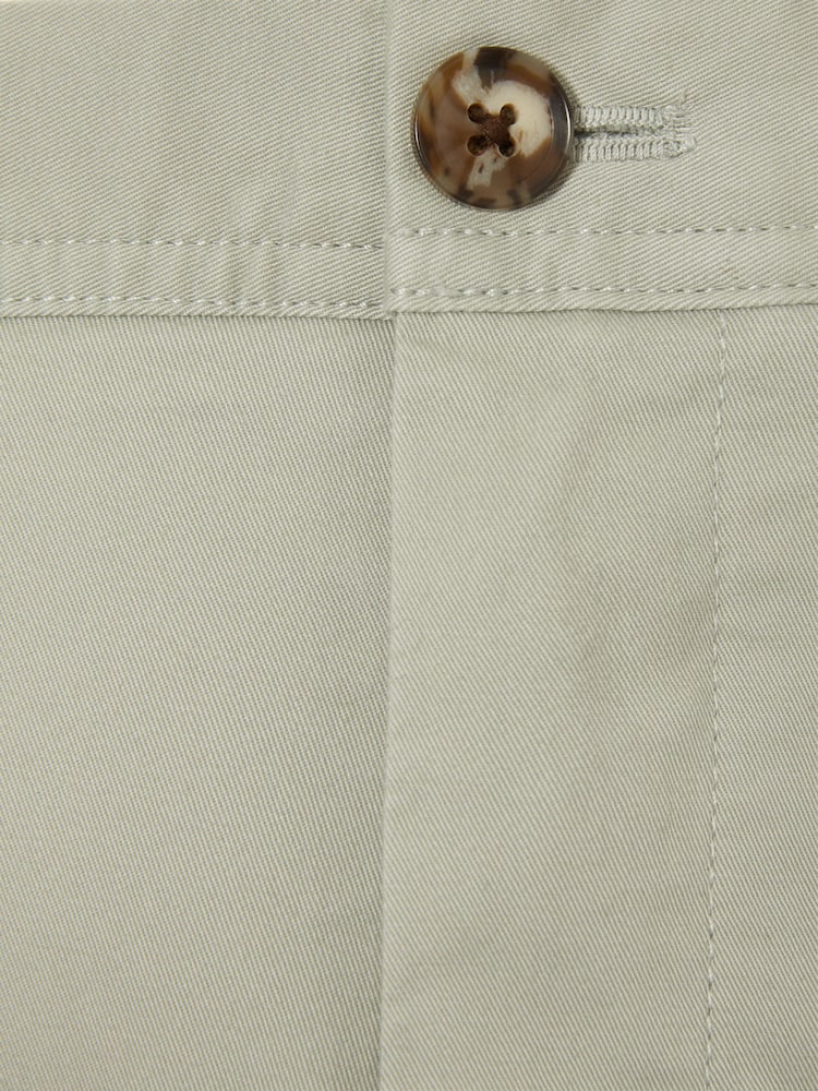 Pantalones chinos de algodón de corte slim de Reiss - Imagen 7 de 7