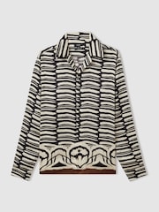 Reiss Black/White Knox Abstract-Print Twill Cuban-Collar Shirt - Image 2 of 7