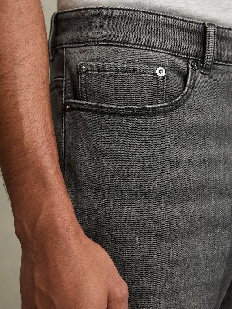 Reiss Washed Black Rathbone Relaxed-Fit Cropped Jeans - Image 4 of 6