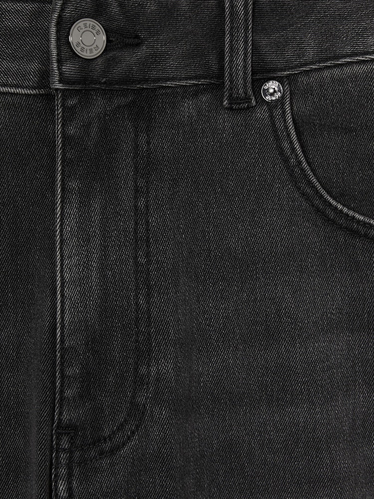 Reiss Washed Black Maddison Tapered Slim-Fit Jeans - Image 6 of 6