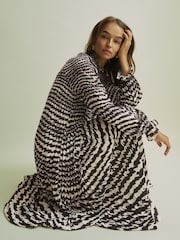 Florere Pleated Frill Midi Dress - Image 3 of 8