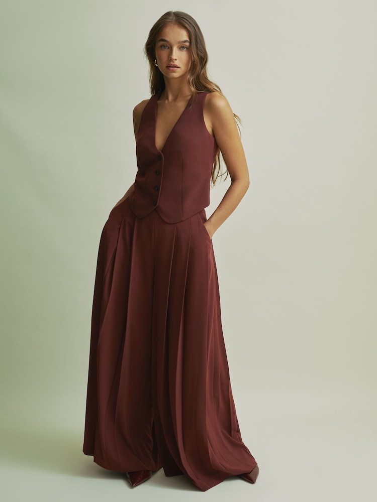 Florere Pleated Wide Leg Trousers - Image 1 of 6