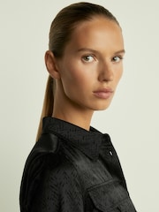 Reiss Black Hettie Herringbone-Jacquard Satin Shirt - Image 4 of 6