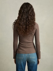 Vizon - Bluză cu gât înalt din tricot cu striații Reiss Vienne - Image 5 of 6