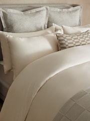 Ivory N. Premium 400 Thread Count 100% Egyptian Cotton Sateen Luxury Duvet Cover And Pillowcase Set - Image 3 of 5