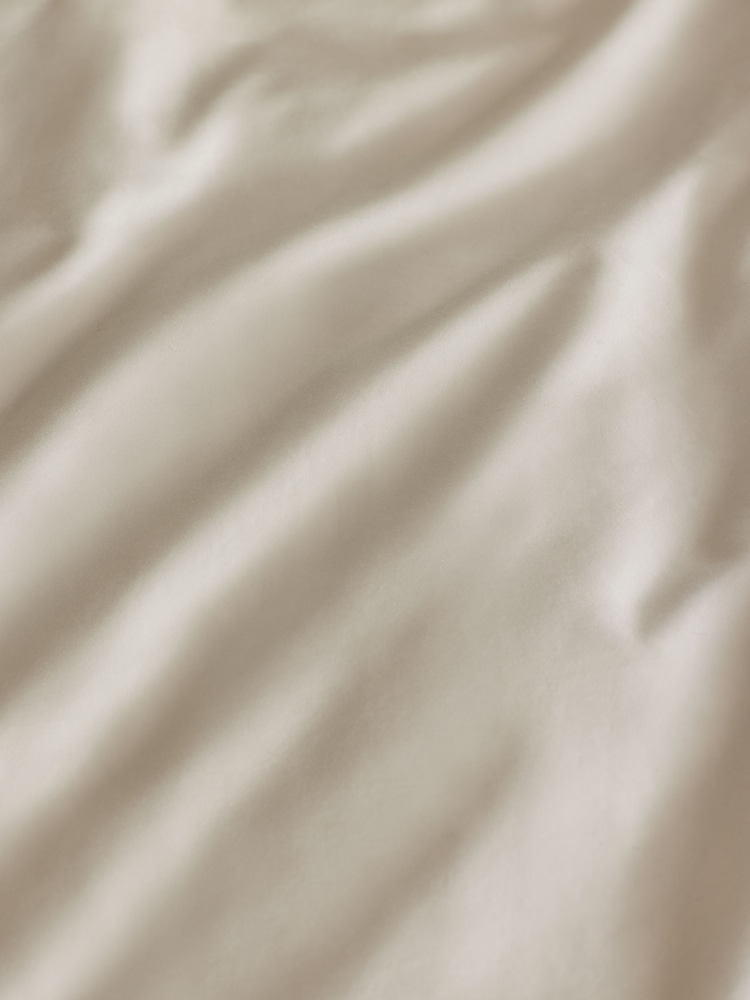 Ivory N. Premium 400 Thread Count 100% Egyptian Cotton Sateen Luxury Duvet Cover And Pillowcase Set - Image 4 of 5