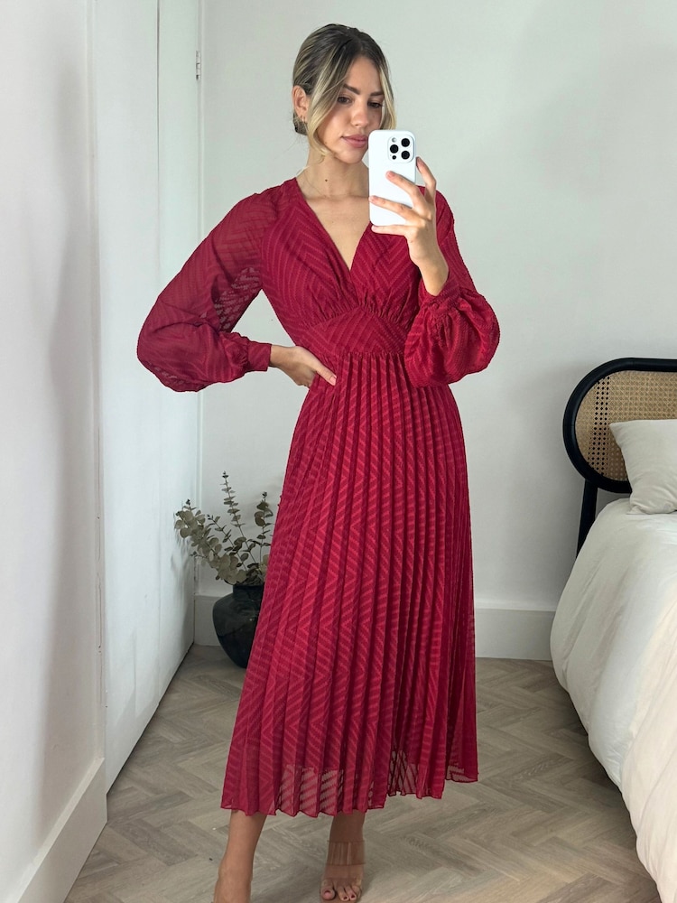 Style Cheat Red Sadie Pleated Balloon Sleeve Maxi Dress - Image 1 of 4