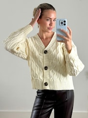Style Cheat Cream Polly Cable Knit Chunky Cardigan - Image 3 of 4