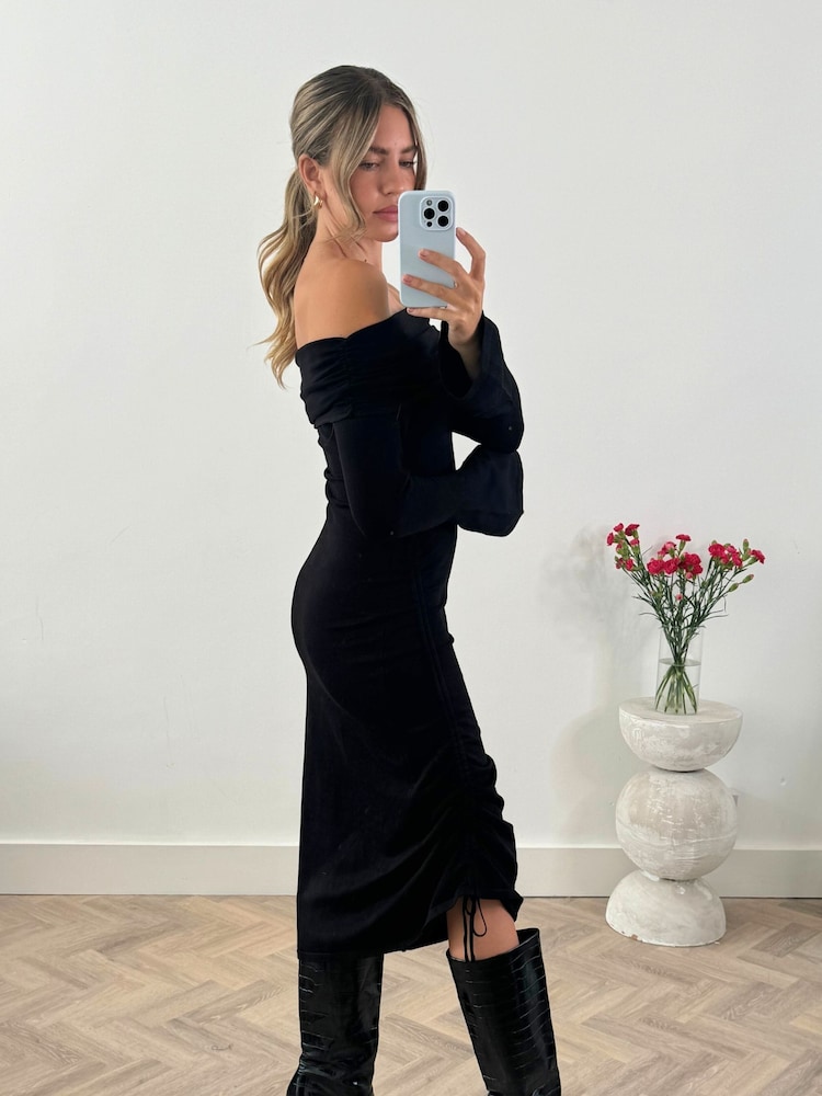 Style Cheat Black Natalie Off Shoulder Assymetric Midi Dress - Image 2 of 4