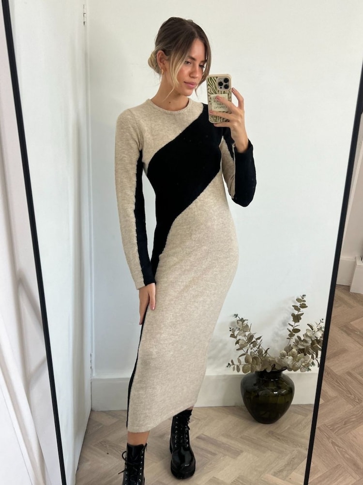 Style Cheat Cream Brynn Colourblock Knitted Dress - Image 3 of 4