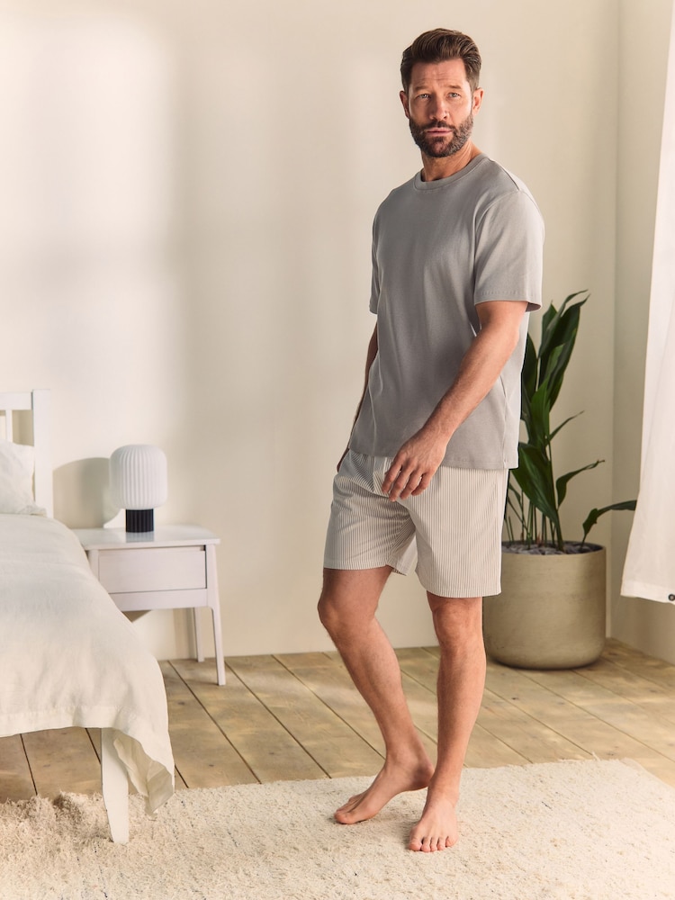 Neutral Stone Stripe - Woven Pyjamas Short Set - صورة 1 من 12 Neutral Stone Stripe - Woven Pyjamas Short Set - صورة 1 من 12
