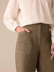 Ro&Zo Green Petite Ro&Zo Green Cargo Trousers - Image 3 of 4