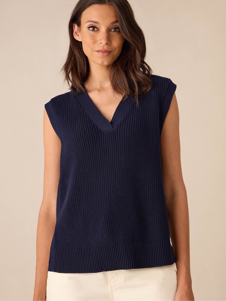Ro&Zo Stripe Side Zip Knitted Vest - Image 1 of 4