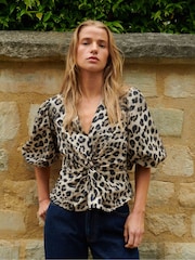 Ro&Zo Animal 100% Cotton Twist Front Leopard Print Blouse - Image 3 of 6