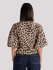 Ro&Zo Animal 100% Cotton Twist Front Leopard Print Blouse - Image 6 of 6