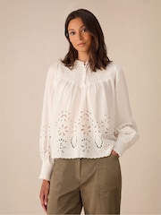 Ro&Zo White Cut-Out Broderie 100% Cotton Blouse - Image 5 of 7