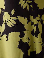 Grün - Ro&Zo Victoria Green Floral Print Flutter Sleeve Dress - Bild 3 von 3
