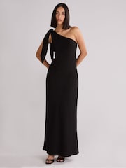 Ro&Zo Black Ro&Zo Charlotte Crepe One Shoulder Maxi Dress - Image 2 of 5