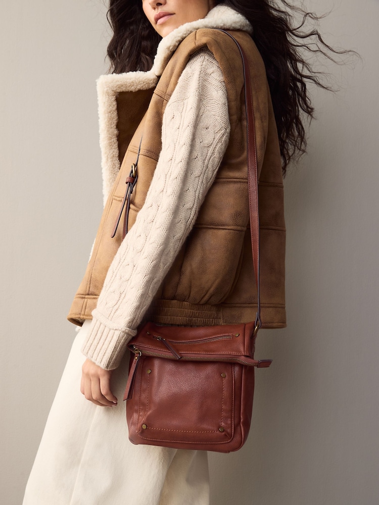 Tan Brown Washed Messenger Bag - Image 3 of 10