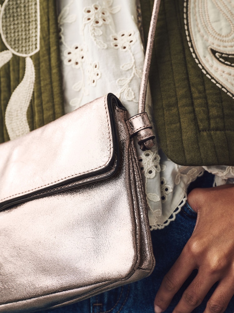 Or - Sac à bandoulière à rabat en cuir - Image 8 de 8