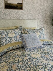 Morris & Co River Wandle 100% Cotton Trent Cushion - Image 4 of 5