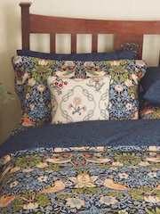 Morris & Co Indigo 100% Cotton Strawberry Thief Duvet Cover and Pillowcase Set - Image 2 of 4