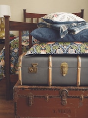 Morris & Co Indigo 100% Cotton Strawberry Thief Duvet Cover and Pillowcase Set - Image 3 of 4