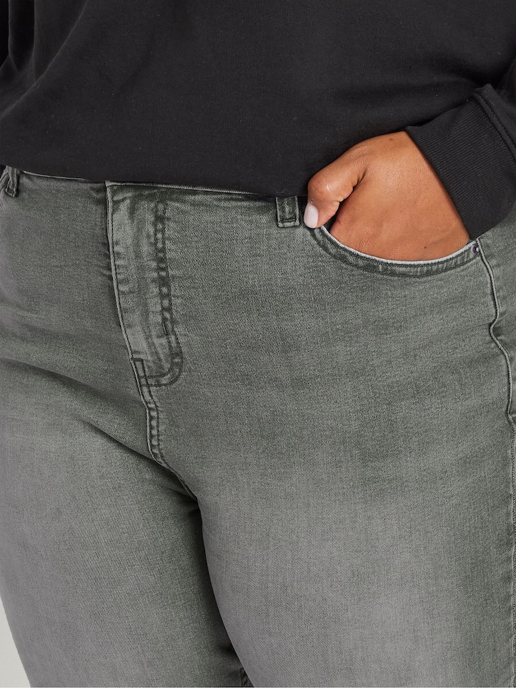 Yours Curve Grey Fold Over Hem Wide Leg Jeans - Image 4 of 4