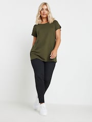 Yours Curve Natural Core Basic Short Sleeve T-Shirts 3 Pack - Image 4 of 9