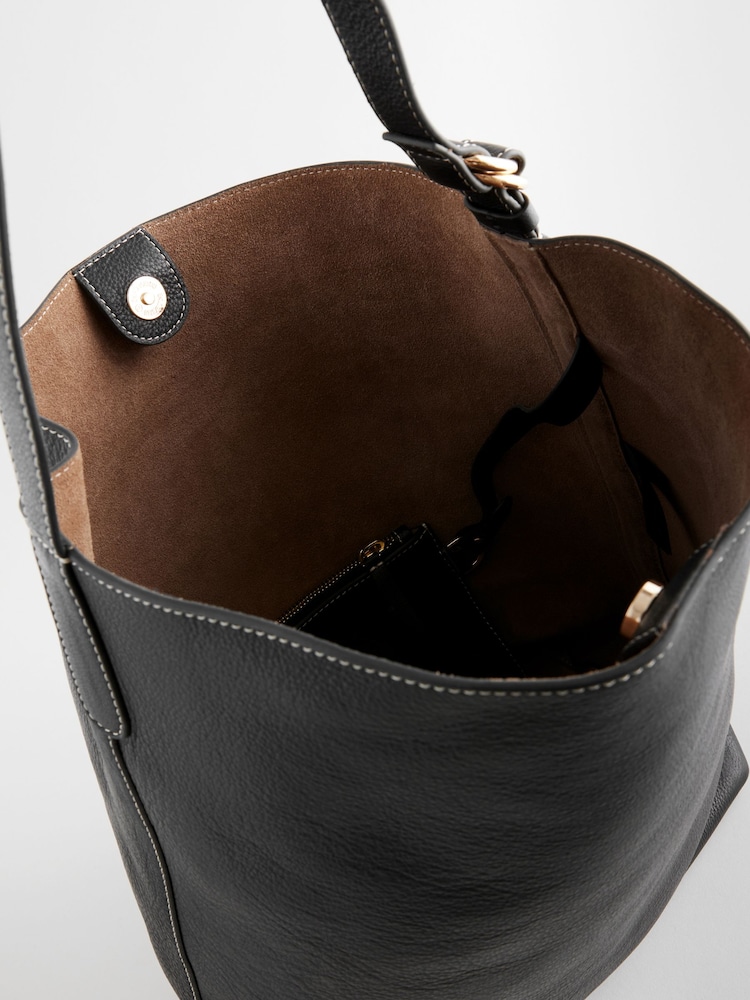 Black Leather Shoulder Bag - Image 11 of 11
