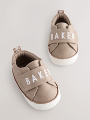صخري - حذاء رياضي مبطن للأولاد من Baker By Ted Baker - صورة 1 من 5